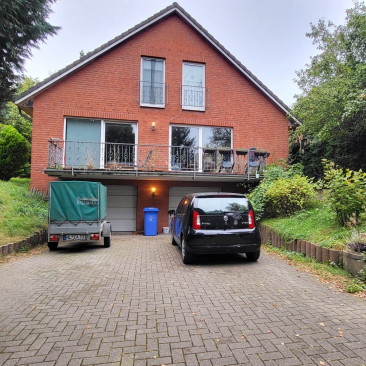 Großes, vermietetes Einfamilienhaus zur vielfältigen Nutzung in der Nähe des Mözener Sees Großes, vermietetes Einfamilienhaus zur vielfältigen Nutzung in der Nähe des Mözener Sees